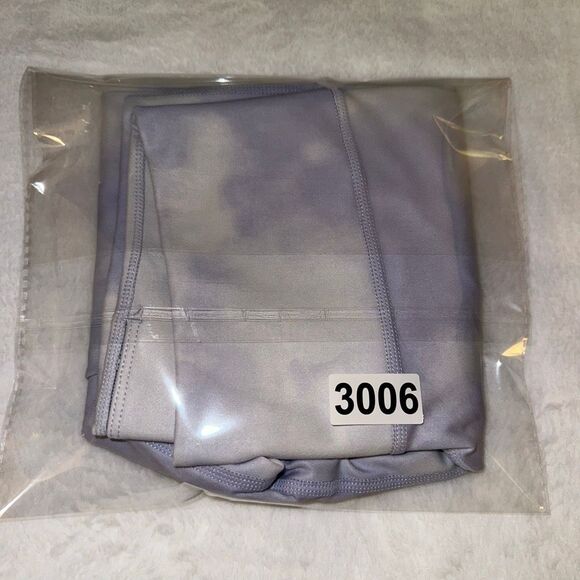 Nike Dri-Fit Small High Rise Cropped Athletic Leggings Purple White Tie Dye NWOT - Picture 8 of 8